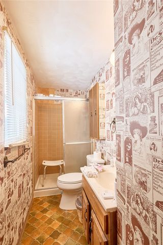 151 Stone Quarry Rd, Hopewell Twp, PA 15001