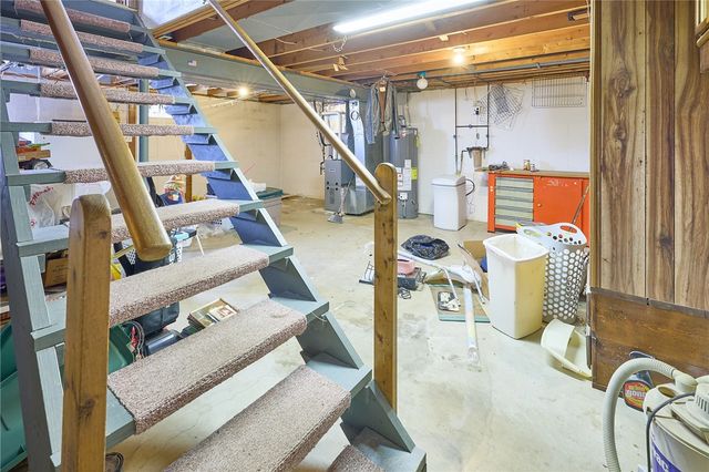 151 Stone Quarry Rd, Hopewell Twp, PA 15001