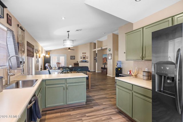 3523 W SAGUARO PARK Lane, Glendale, AZ 85310