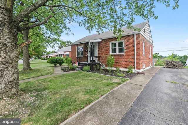 6410 CLEARFIELD ST, Harrisburg, PA 17111