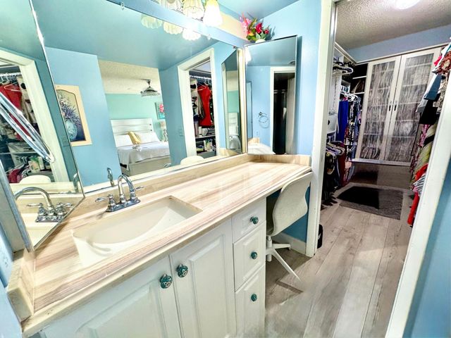 4930 E Sabal Palm Boulevard 107, Tamarac, FL 33319