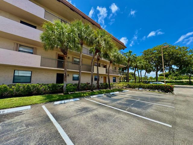 4930 E Sabal Palm Boulevard 107, Tamarac, FL 33319