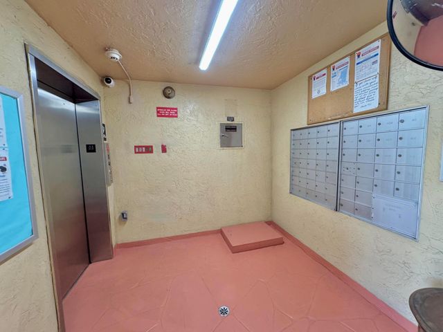 4930 E Sabal Palm Boulevard 107, Tamarac, FL 33319