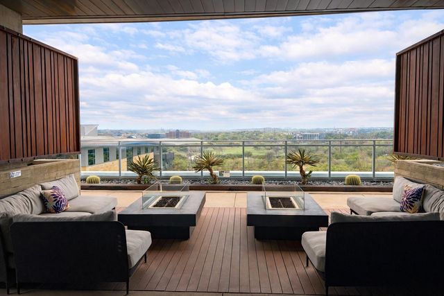 222 West Ave 1609, Austin, TX 78701