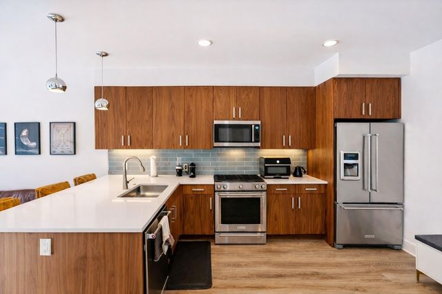 222 West Ave 1609, Austin, TX 78701