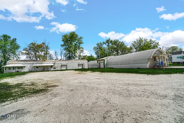 6920 S STATE ROUTE 1, St. Anne, IL 60964