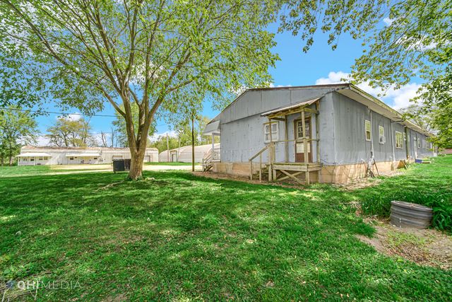 6920 S STATE ROUTE 1, St. Anne, IL 60964