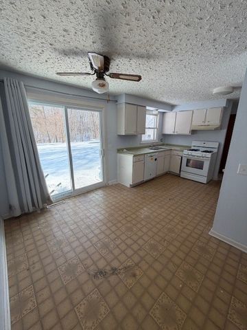 2186 Bear Creek Drive, Ontario, NY 14519