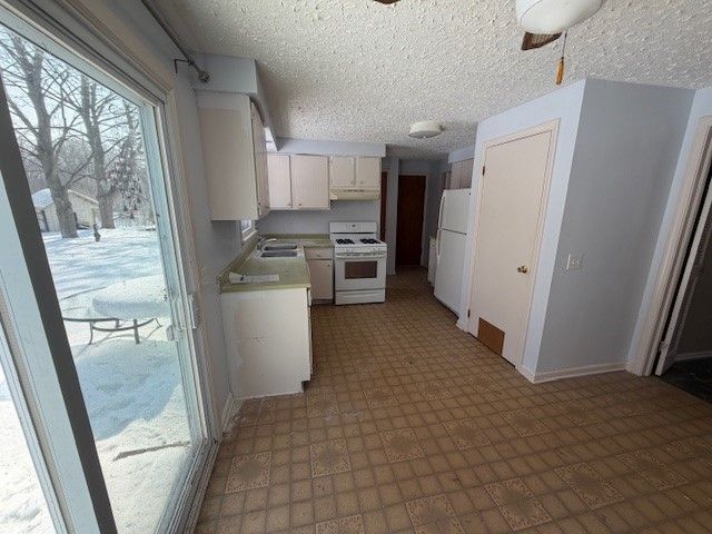 2186 Bear Creek Drive, Ontario, NY 14519