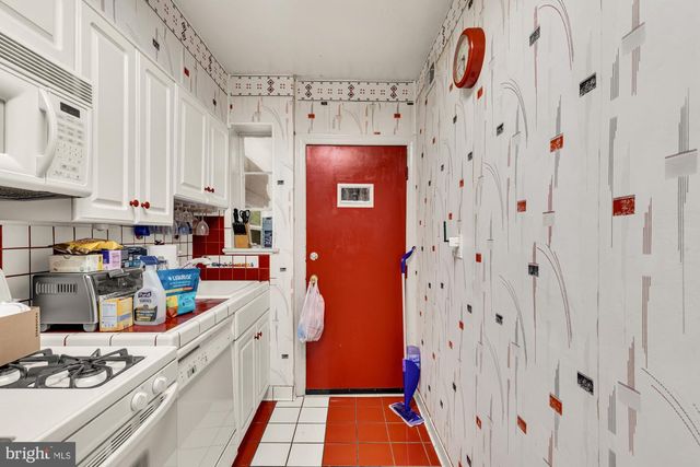 1509 DOWNING ST NE, Washington, DC 20018
