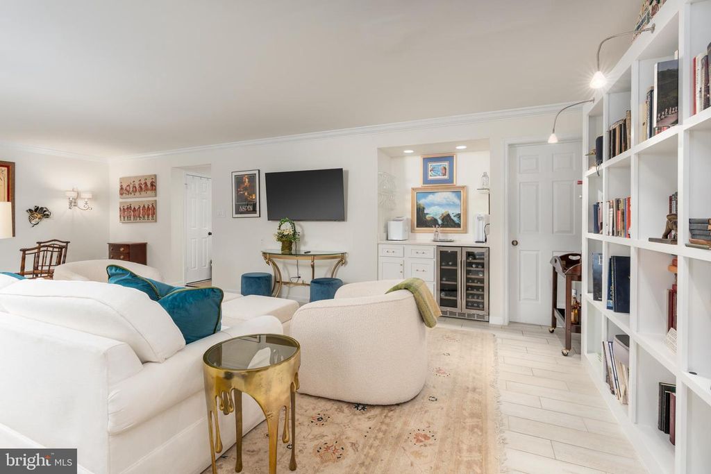 6602 MADISON MCLEAN DR, Mclean, VA 22101