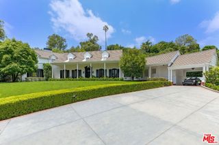 1115 N Beverly Drive, Beverly Hills, CA 90210