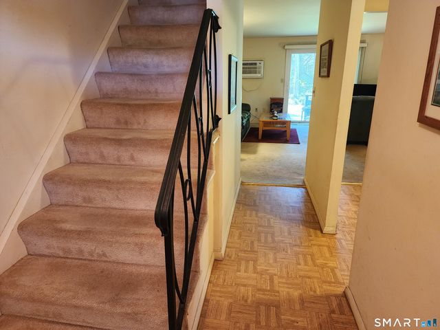 179 Moylan Court 179, Newington, CT 06111