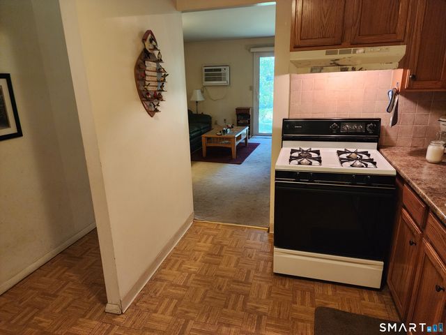 179 Moylan Court 179, Newington, CT 06111