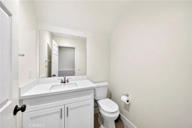 16527 Medinah St., Fontana, CA 92336
