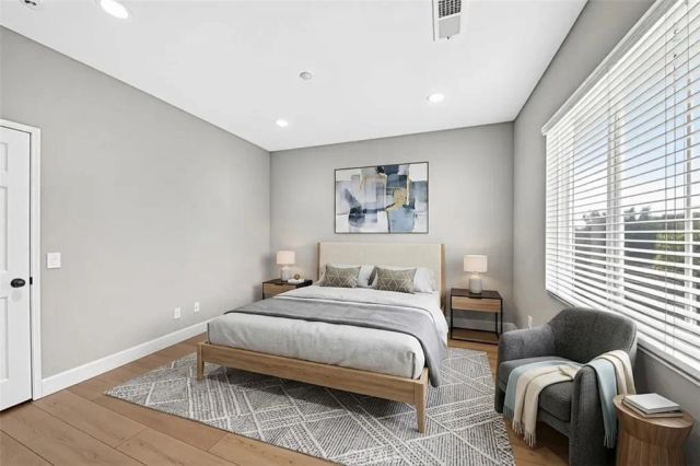 16527 Medinah St., Fontana, CA 92336
