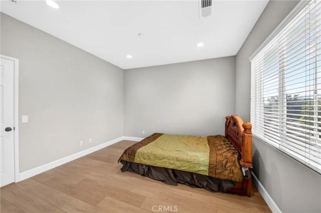 16527 Medinah St., Fontana, CA 92336