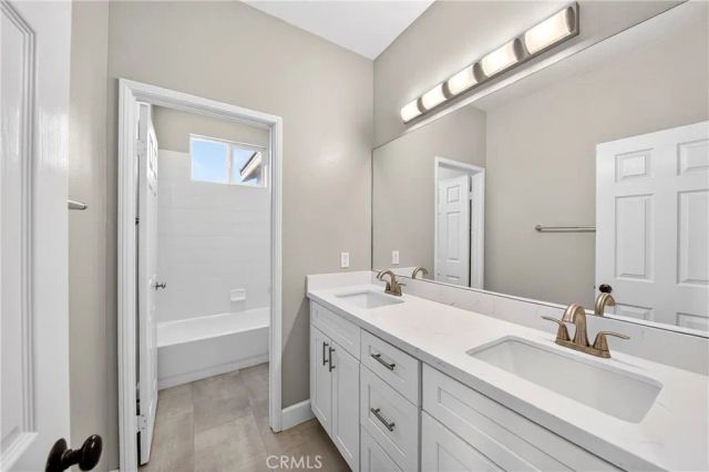 16527 Medinah St., Fontana, CA 92336