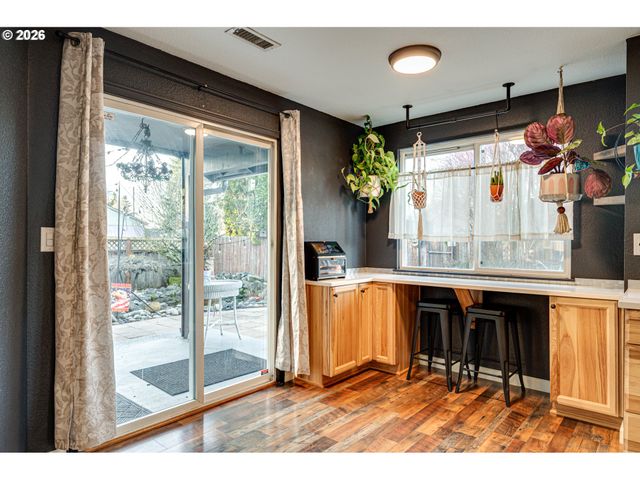 10712 Ne 70TH St, Vancouver, WA 98662