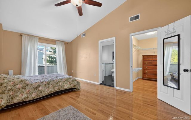 241-31 Oak Park Drive 51C, Douglaston, NY 11362