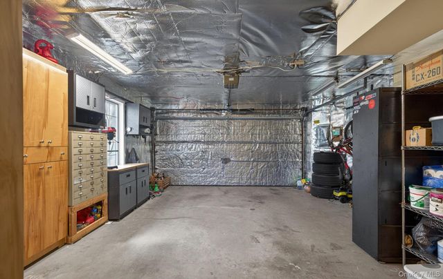 241-31 Oak Park Drive 51C, Douglaston, NY 11362