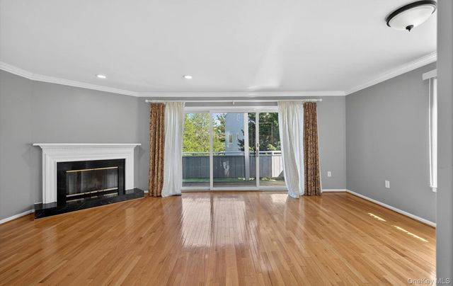 241-31 Oak Park Drive 51C, Douglaston, NY 11362