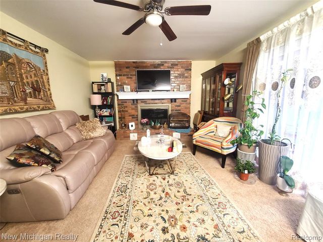 34730 Bunker Hill Drive, Farmington Hills, MI 48331