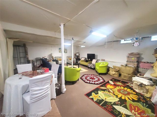 34730 Bunker Hill Drive, Farmington Hills, MI 48331