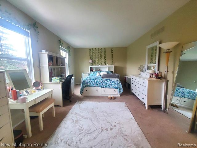 34730 Bunker Hill Drive, Farmington Hills, MI 48331