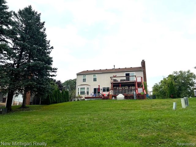 34730 Bunker Hill Drive, Farmington Hills, MI 48331