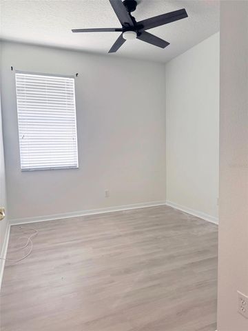 654 KETTERING ROAD, Davenport, FL 33897