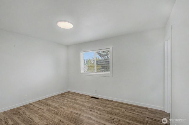 24717 S 35th Avenue, Kent, WA 98032