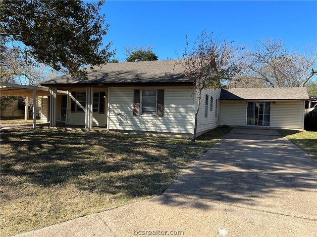 212 Inlow Boulevard, Bryan, TX 77801