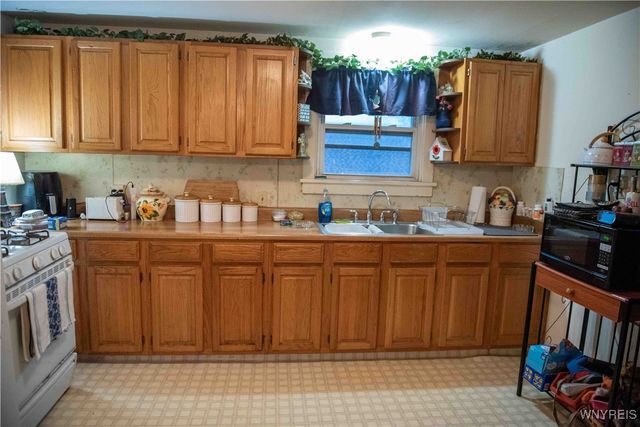 130 Arthur Avenue, Hamburg, NY 14219