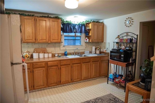 130 Arthur Avenue, Hamburg, NY 14219