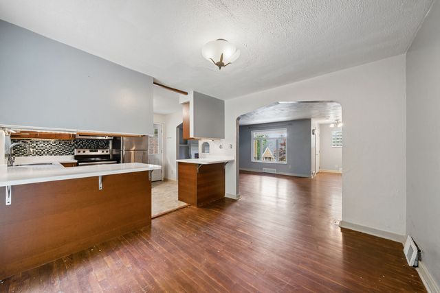 610 Cascade ROAD, Forest Hills Boro, PA 15221