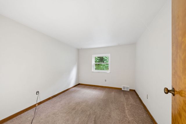 610 Cascade ROAD, Forest Hills Boro, PA 15221