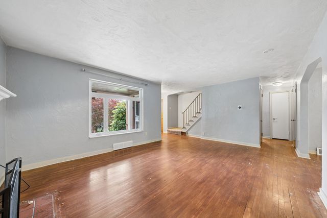 610 Cascade ROAD, Forest Hills Boro, PA 15221