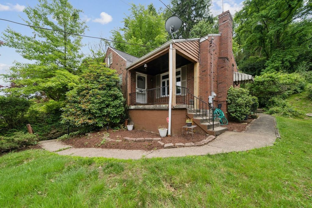 610 Cascade ROAD, Forest Hills Boro, PA 15221