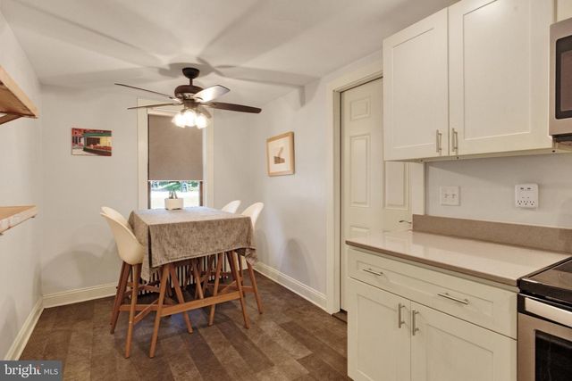 2050 STONECREST DR, Lancaster, PA 17601