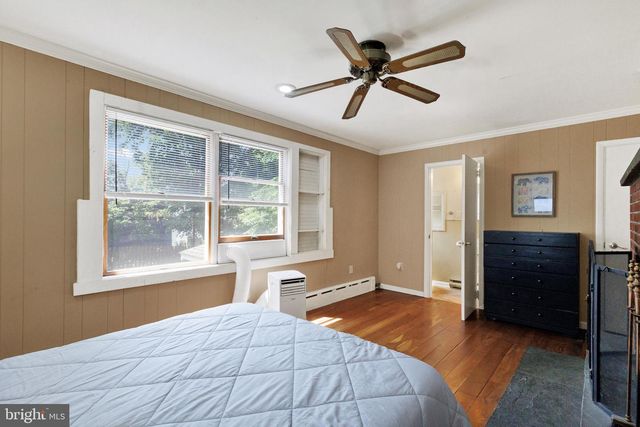 2050 STONECREST DR, Lancaster, PA 17601