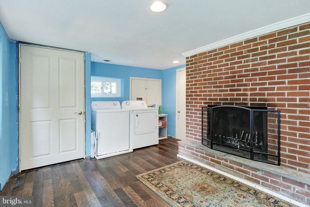 2050 STONECREST DR, Lancaster, PA 17601