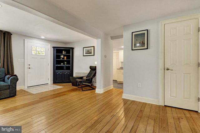 2050 STONECREST DR, Lancaster, PA 17601