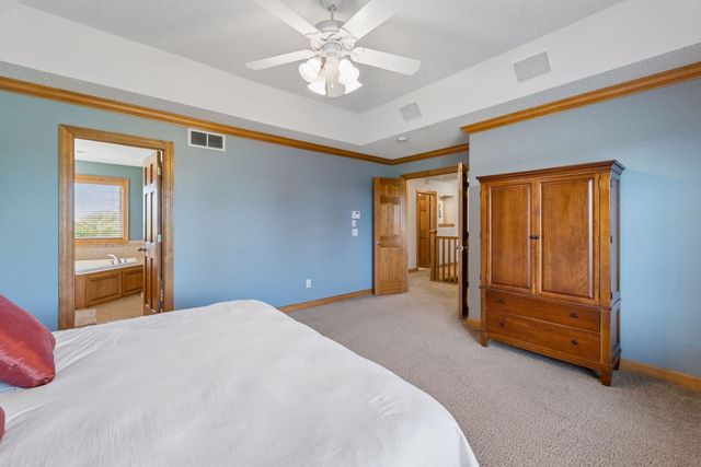 6025 Century Lane, Prior Lake, MN 55372