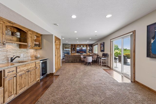 6025 Century Lane, Prior Lake, MN 55372