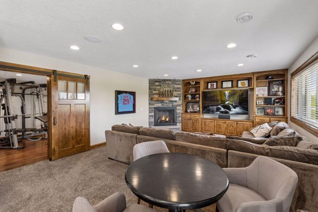 6025 Century Lane, Prior Lake, MN 55372
