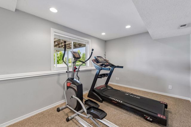6025 Century Lane, Prior Lake, MN 55372