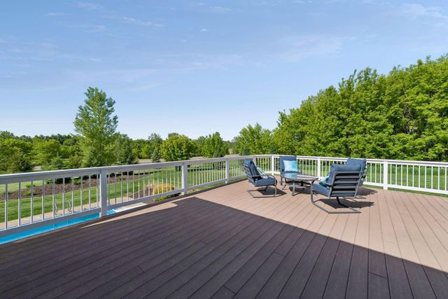 6025 Century Lane, Prior Lake, MN 55372