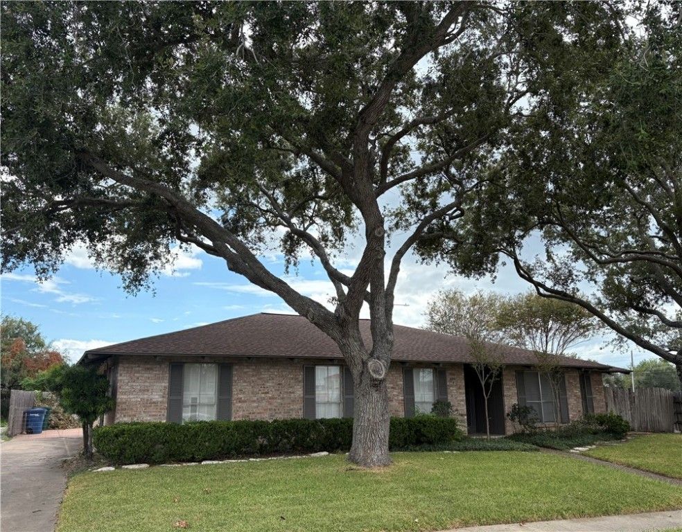 6426 Long Circle, Corpus Christi, TX 78413