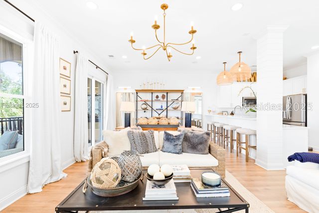 31 Seagrass Landing Ct, Hilton Head Island, SC 29926